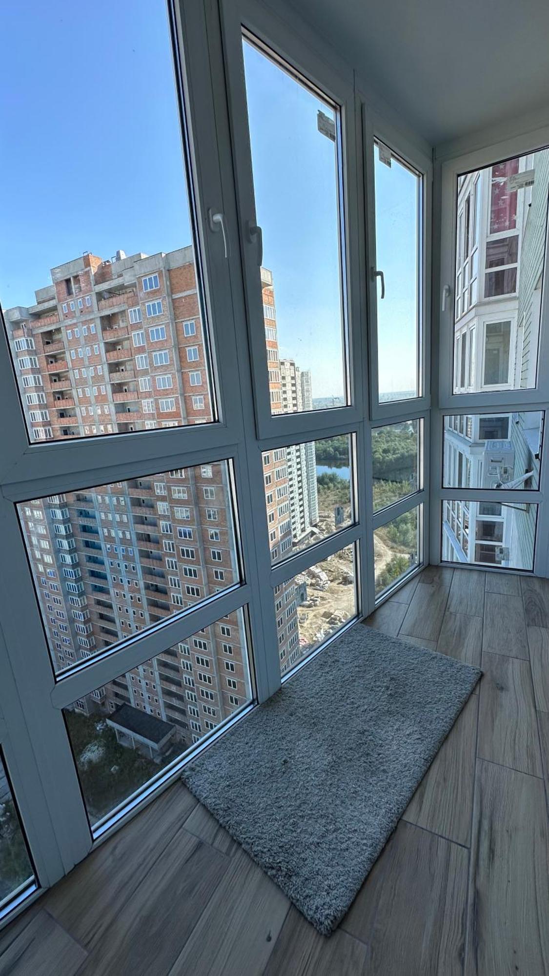Є Генератор 1Кім Осокорки Вул Бориса Гмирі 20 Жк Патріотика Kiev Extérieur photo
